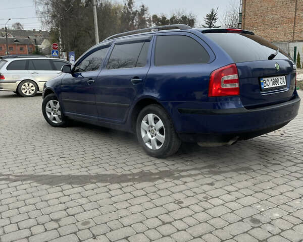 Синій Шкода Октавія, об'ємом двигуна 1.6 л та пробігом 299 тис. км за 4850 $, фото 5 на Automoto.ua
