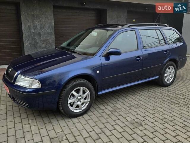 Синий Шкода Октавия, объемом двигателя 1.6 л и пробегом 205 тыс. км за 4999 $, фото 3 на Automoto.ua