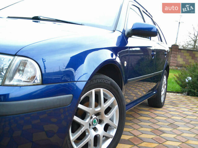 Синий Шкода Октавия, объемом двигателя 1.6 л и пробегом 237 тыс. км за 5250 $, фото 16 на Automoto.ua