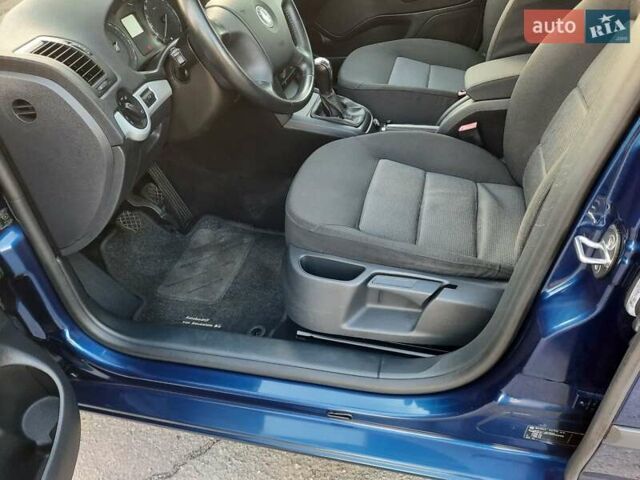 Синий Шкода Октавия, объемом двигателя 1.6 л и пробегом 201 тыс. км за 6900 $, фото 38 на Automoto.ua