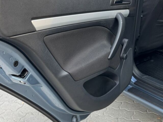 Синий Шкода Октавия, объемом двигателя 1.6 л и пробегом 190 тыс. км за 6000 $, фото 14 на Automoto.ua