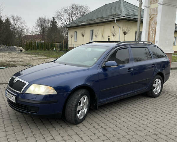 Синий Шкода Октавия, объемом двигателя 1.6 л и пробегом 298 тыс. км за 5100 $, фото 4 на Automoto.ua