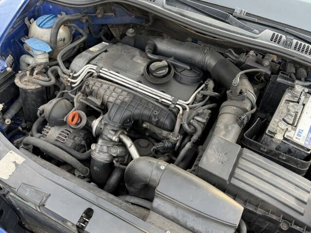 Синий Шкода Октавия, объемом двигателя 2 л и пробегом 280 тыс. км за 1850 $, фото 8 на Automoto.ua