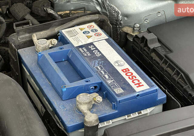 Синій Шкода Октавія, об'ємом двигуна 1.6 л та пробігом 212 тис. км за 6250 $, фото 87 на Automoto.ua