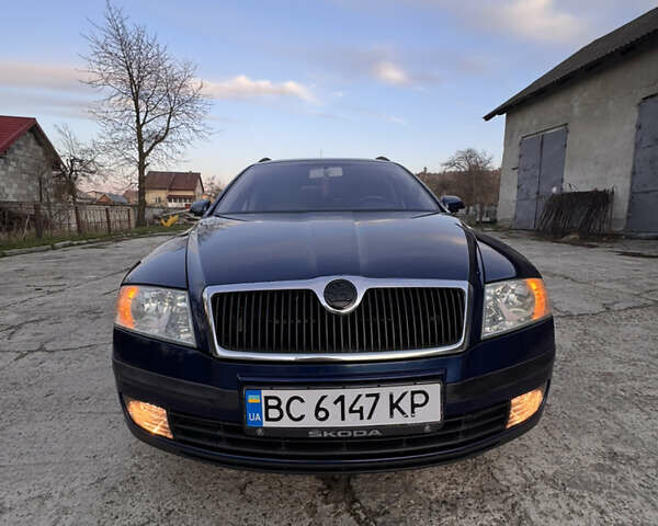 Синій Шкода Октавія, об'ємом двигуна 1.97 л та пробігом 372 тис. км за 6400 $, фото 1 на Automoto.ua