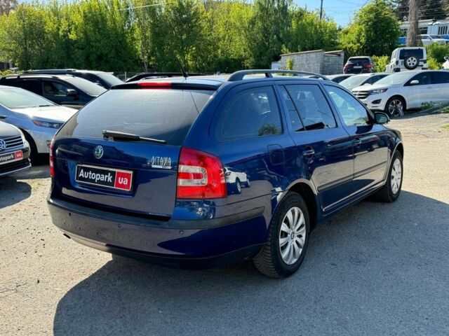 Синий Шкода Октавия, объемом двигателя 1.6 л и пробегом 202 тыс. км за 6240 $, фото 4 на Automoto.ua