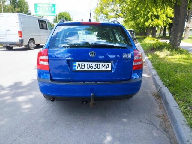 Синий Шкода Октавия, объемом двигателя 1.6 л и пробегом 220 тыс. км за 5800 $, фото 13 на Automoto.ua