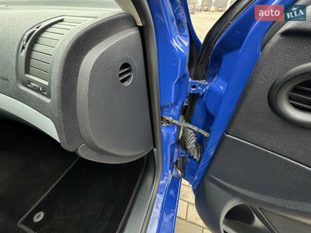 Синий Шкода Октавия, объемом двигателя 0 л и пробегом 235 тыс. км за 6500 $, фото 21 на Automoto.ua