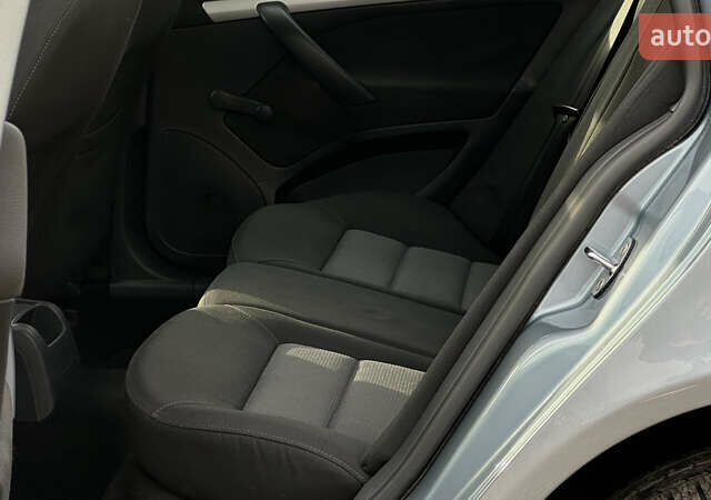 Синій Шкода Октавія, об'ємом двигуна 1.6 л та пробігом 212 тис. км за 6250 $, фото 65 на Automoto.ua