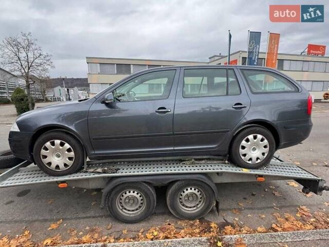 Синий Шкода Октавия, объемом двигателя 2 л и пробегом 319 тыс. км за 3600 $, фото 4 на Automoto.ua