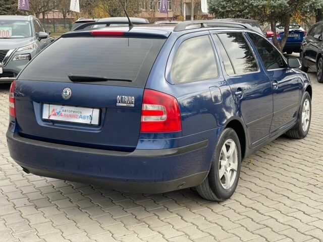 Синій Шкода Октавія, об'ємом двигуна 1.6 л та пробігом 247 тис. км за 6200 $, фото 6 на Automoto.ua