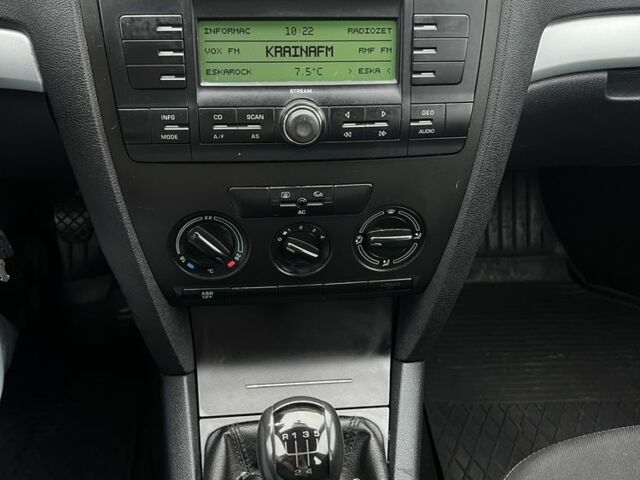 Синий Шкода Октавия, объемом двигателя 1.9 л и пробегом 336 тыс. км за 3400 $, фото 10 на Automoto.ua