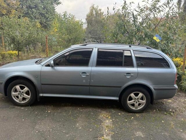 Синий Шкода Октавия, объемом двигателя 1.6 л и пробегом 170 тыс. км за 6300 $, фото 3 на Automoto.ua