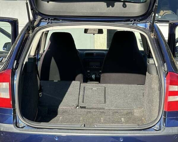 Синий Шкода Октавия, объемом двигателя 1.6 л и пробегом 254 тыс. км за 5800 $, фото 12 на Automoto.ua