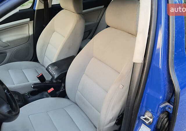 Синий Шкода Октавия, объемом двигателя 1.9 л и пробегом 290 тыс. км за 5400 $, фото 25 на Automoto.ua