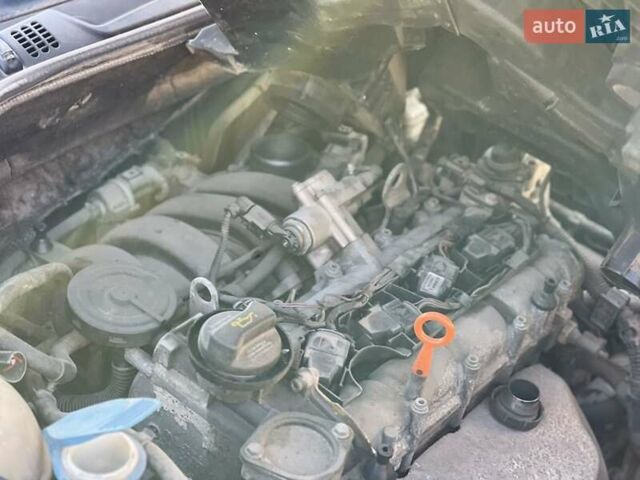 Синий Шкода Октавия, объемом двигателя 1.6 л и пробегом 254 тыс. км за 5800 $, фото 18 на Automoto.ua