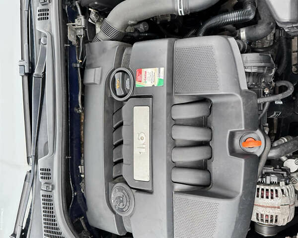 Синий Шкода Октавия, объемом двигателя 1.6 л и пробегом 227 тыс. км за 6200 $, фото 10 на Automoto.ua