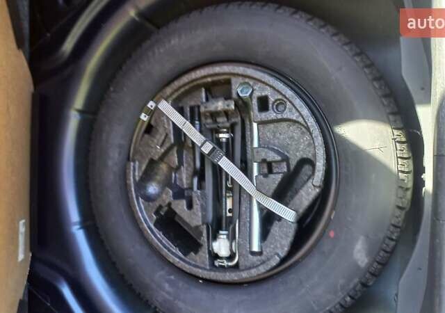 Шкода Октавія 2008 у Чернігові на Automoto.ua Синій Шкода Октавія, об'ємом двигуна 1.6 л та пробігом 244 тис. км за 7000 $, фото 3 на Automoto.ua