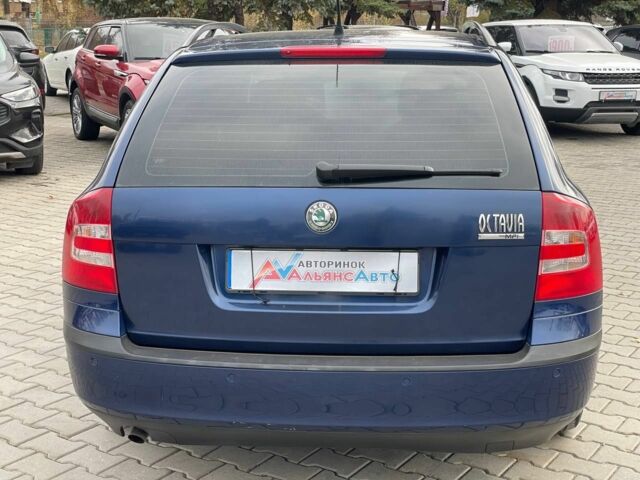 Синій Шкода Октавія, об'ємом двигуна 1.6 л та пробігом 247 тис. км за 6200 $, фото 5 на Automoto.ua