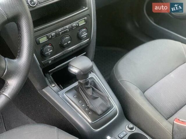 Шкода Октавия 2008 в Сваляве на Automoto.ua Синий Шкода Октавия, объемом двигателя 1.6 л и пробегом 219 тыс. км за 5800 $, фото 6 на Automoto.ua
