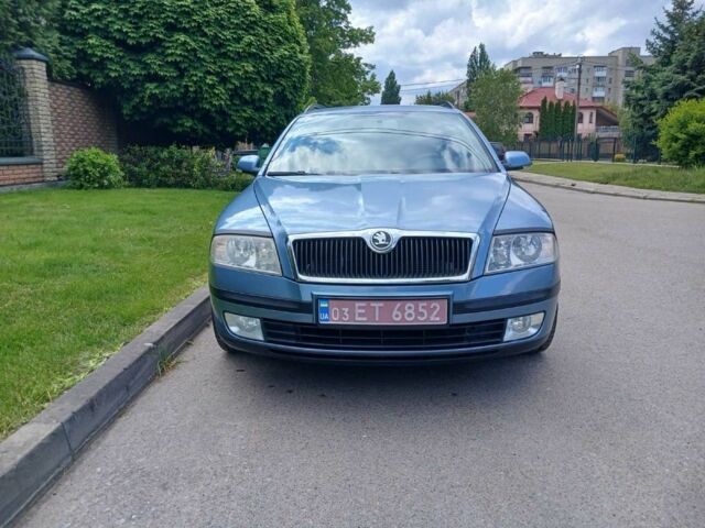 Синий Шкода Октавия, объемом двигателя 0 л и пробегом 200 тыс. км за 6100 $, фото 7 на Automoto.ua