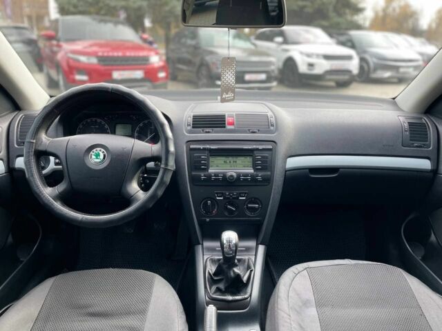 Синій Шкода Октавія, об'ємом двигуна 1.6 л та пробігом 247 тис. км за 6200 $, фото 9 на Automoto.ua