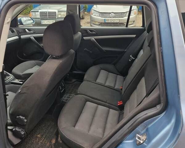 Синий Шкода Октавия, объемом двигателя 1.6 л и пробегом 253 тыс. км за 4600 $, фото 12 на Automoto.ua