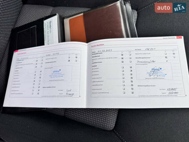 Синий Шкода Октавия, объемом двигателя 1.6 л и пробегом 227 тыс. км за 6200 $, фото 39 на Automoto.ua