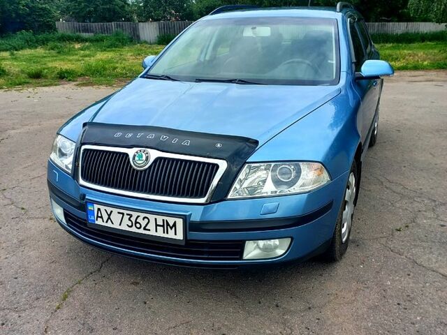 Синий Шкода Октавия, объемом двигателя 1.9 л и пробегом 240 тыс. км за 7200 $, фото 1 на Automoto.ua