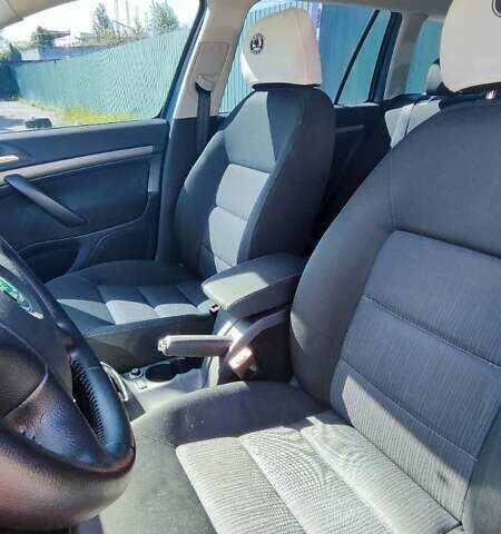 Синий Шкода Октавия, объемом двигателя 2 л и пробегом 151 тыс. км за 8500 $, фото 10 на Automoto.ua