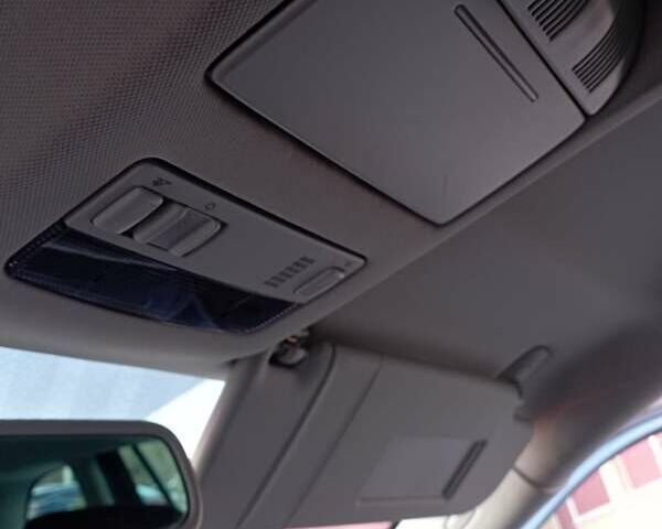 Синий Шкода Октавия, объемом двигателя 1.6 л и пробегом 200 тыс. км за 6850 $, фото 64 на Automoto.ua