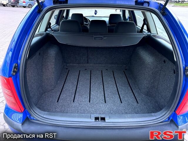 Синий Шкода Октавия, объемом двигателя 1.6 л и пробегом 224 тыс. км за 6650 $, фото 8 на Automoto.ua