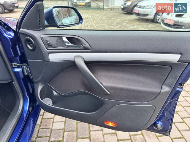 Синий Шкода Октавия, объемом двигателя 1.6 л и пробегом 227 тыс. км за 6200 $, фото 31 на Automoto.ua