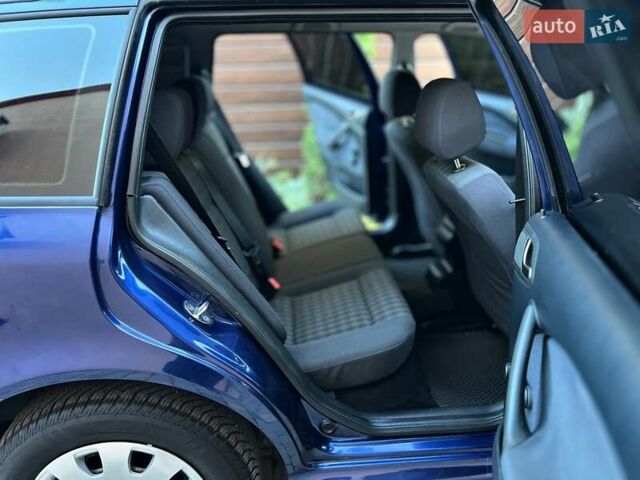 Синий Шкода Октавия, объемом двигателя 1.6 л и пробегом 184 тыс. км за 5450 $, фото 10 на Automoto.ua