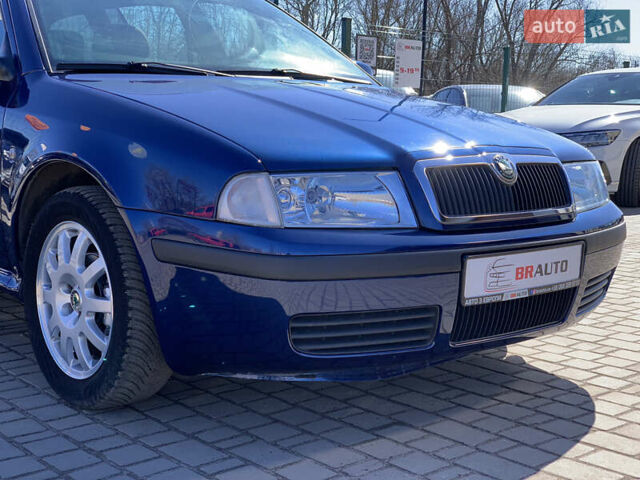 Синий Шкода Октавия, объемом двигателя 1.6 л и пробегом 150 тыс. км за 6155 $, фото 5 на Automoto.ua
