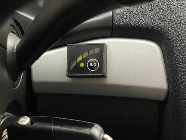 Синій Шкода Октавія, об'ємом двигуна 1.6 л та пробігом 247 тис. км за 6200 $, фото 15 на Automoto.ua