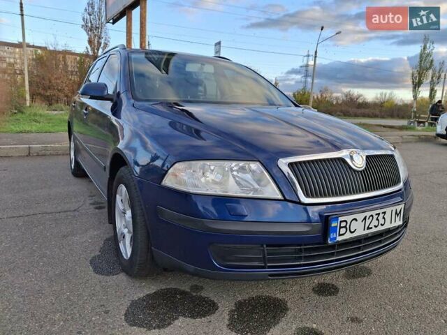 Синий Шкода Октавия, объемом двигателя 1.6 л и пробегом 247 тыс. км за 6000 $, фото 8 на Automoto.ua