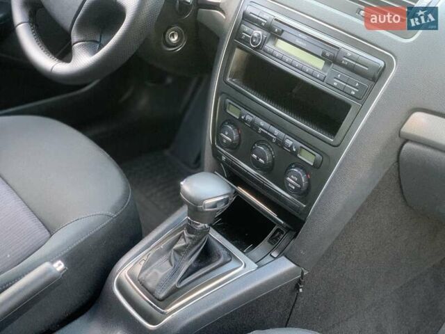 Шкода Октавия 2008 в Сваляве на Automoto.ua Синий Шкода Октавия, объемом двигателя 1.6 л и пробегом 219 тыс. км за 5800 $, фото 20 на Automoto.ua