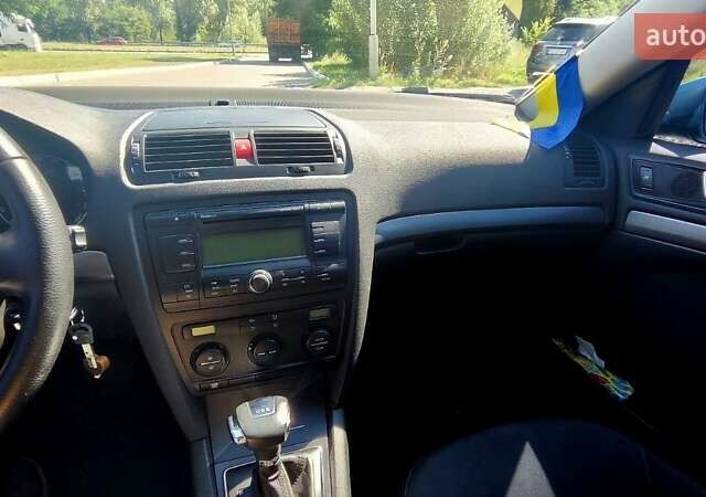 Синий Шкода Октавия, объемом двигателя 2 л и пробегом 151 тыс. км за 8500 $, фото 11 на Automoto.ua