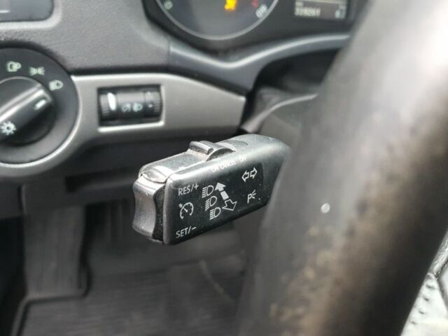 Синій Шкода Октавія, об'ємом двигуна 2 л та пробігом 333 тис. км за 3000 $, фото 9 на Automoto.ua