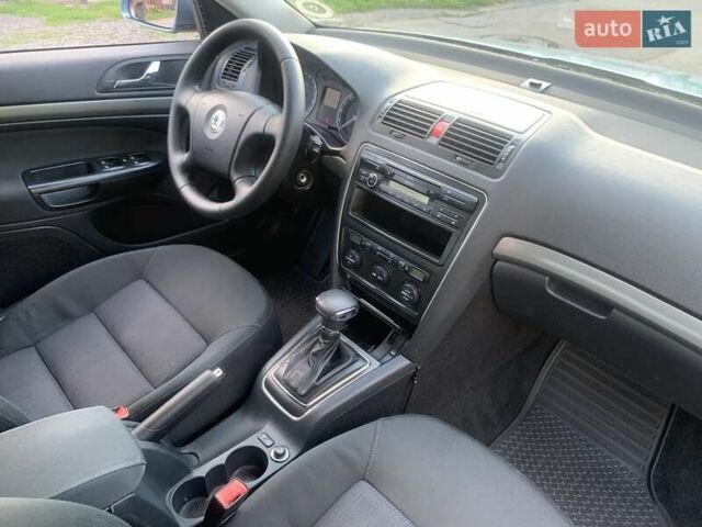 Шкода Октавия 2008 в Сваляве на Automoto.ua Синий Шкода Октавия, объемом двигателя 1.6 л и пробегом 219 тыс. км за 5800 $, фото 7 на Automoto.ua