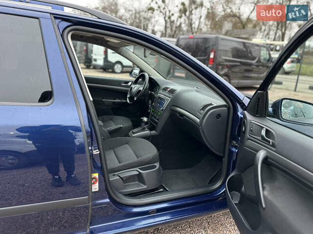 Синий Шкода Октавия, объемом двигателя 1.9 л и пробегом 286 тыс. км за 7100 $, фото 28 на Automoto.ua