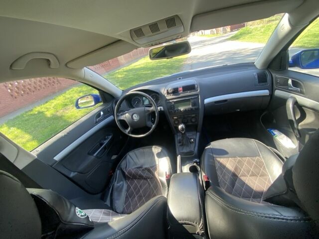 Синій Шкода Октавія, об'ємом двигуна 1.9 л та пробігом 380 тис. км за 4999 $, фото 2 на Automoto.ua