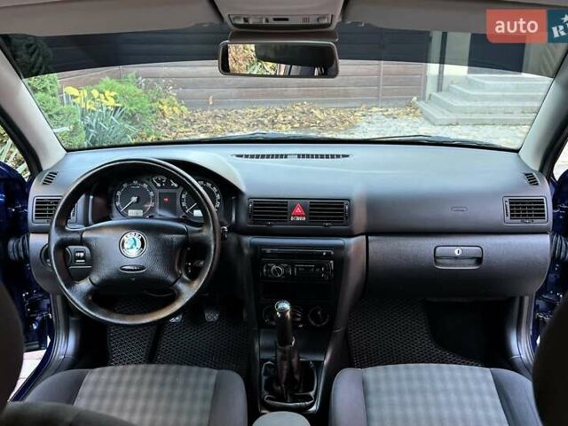 Синий Шкода Октавия, объемом двигателя 1.6 л и пробегом 184 тыс. км за 5450 $, фото 9 на Automoto.ua