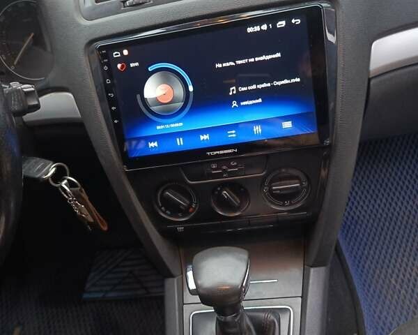 Синій Шкода Октавія, об'ємом двигуна 1.6 л та пробігом 260 тис. км за 5900 $, фото 3 на Automoto.ua