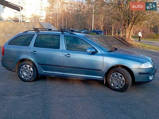 Синий Шкода Октавия, объемом двигателя 1.6 л и пробегом 200 тыс. км за 6850 $, фото 20 на Automoto.ua