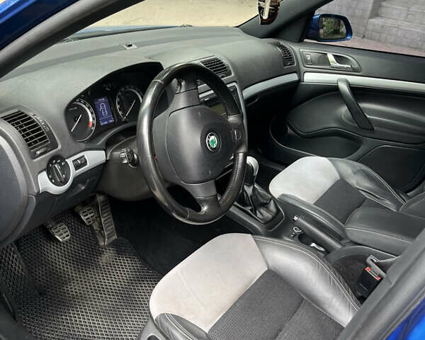 Синий Шкода Октавия, объемом двигателя 1.98 л и пробегом 262 тыс. км за 7199 $, фото 10 на Automoto.ua