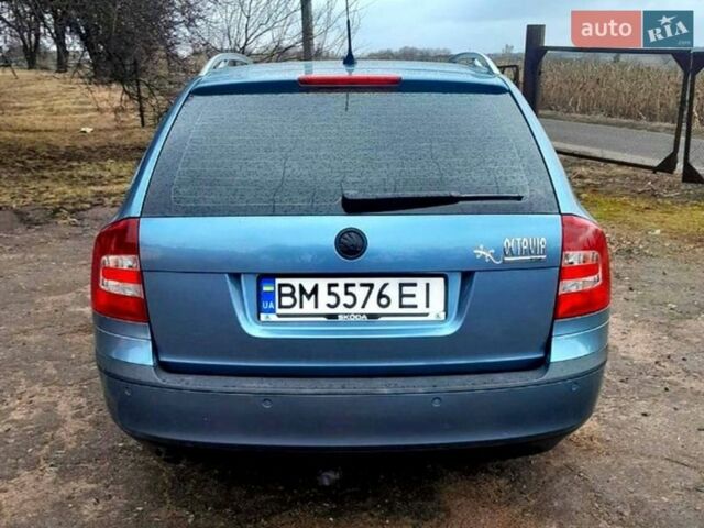 Синий Шкода Октавия, объемом двигателя 1.6 л и пробегом 209 тыс. км за 6600 $, фото 3 на Automoto.ua