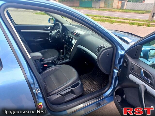 Синий Шкода Октавия, объемом двигателя 1.9 л и пробегом 240 тыс. км за 7200 $, фото 7 на Automoto.ua