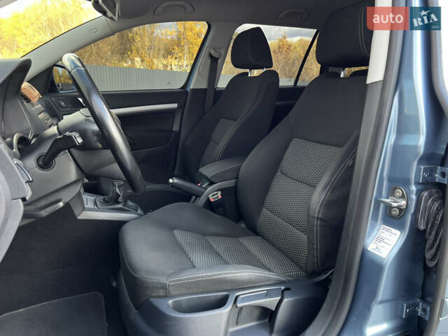 Синий Шкода Октавия, объемом двигателя 1.39 л и пробегом 250 тыс. км за 6800 $, фото 12 на Automoto.ua